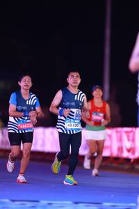 BIB: 
                            <button type="button" onclick="openModal(24008814)" class="btn btn-primary btn-sm float-right btn-popup" data-toggle="modal" data-target=".modal-high-quality">
                        <i class="fas fa-shopping-cart"></i> Add to Cart
                    </button>
                                            <button type="button" onclick="isThisMe(24008814, true)" class="btn btn-success btn-sm float-right btn-popup btn-isme hidden" data-toggle="tooltip" data-placement="bottom" title="นี่คือรูปของคุณใช่ไหม คลิกที่นี่เพื่อเอาเข้าอัลบั้ม">
                        <i class="fas fa-plus"></i> Add to album
                    </button>
                    <button type="button" onclick="isThisMe(24008814, false)" class="btn btn-warning btn-sm float-right btn-popup btn-isnotme hidden">
                        <i class="fas fa-ban"></i> Remove from album
                    </button>